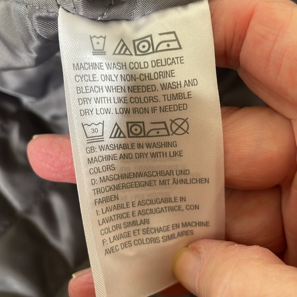 Dennis By Dennis Basso Grey Black Animal Print Rain Jacket Size Medium - Picture 12 of 13